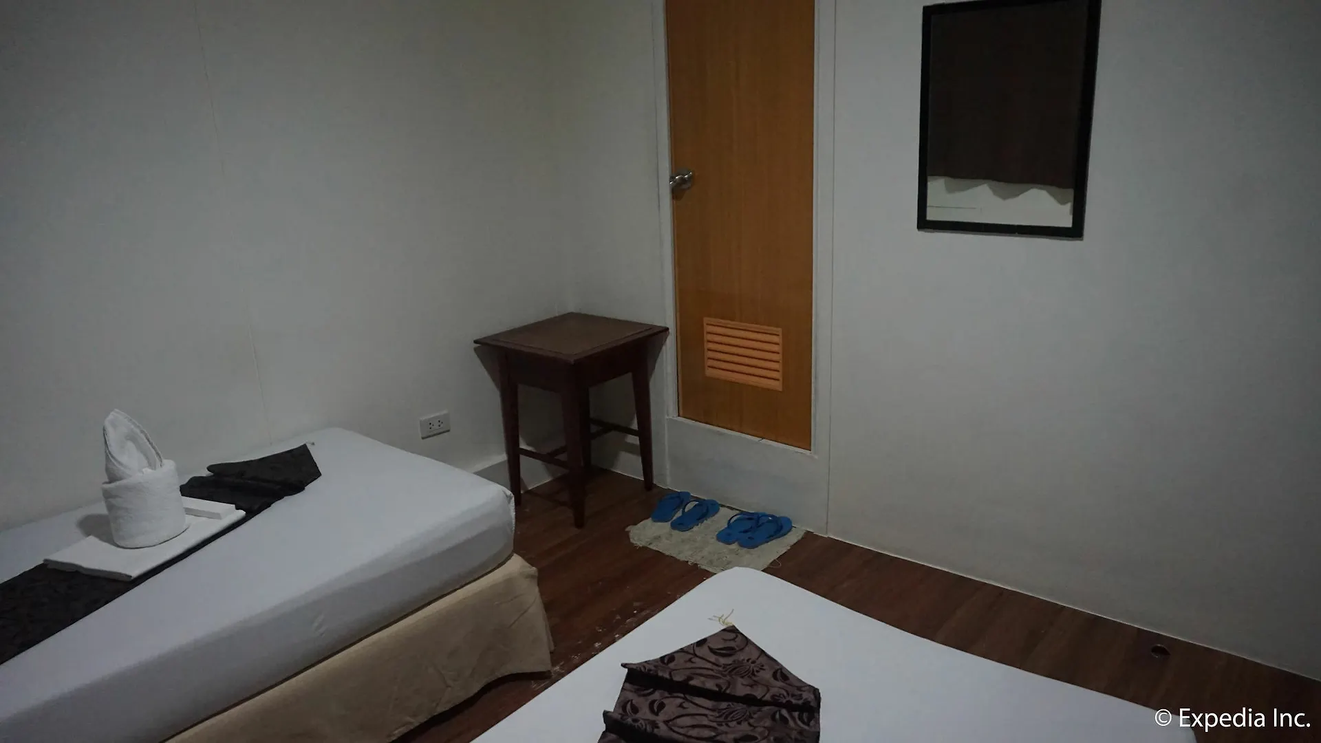 OYO 878 Dg Budget Hotel Naia Manilla 2*,